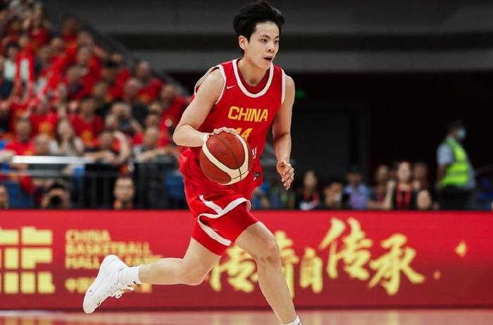 女篮VS澳大利亚二番战！韩旭挑大梁，宫鲁鸣或继续雪藏张子宇