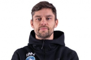 PG电子模拟器试玩-爱沙尼亚主帅：对加图索进行了详细研究，我们要作为团队踢比赛